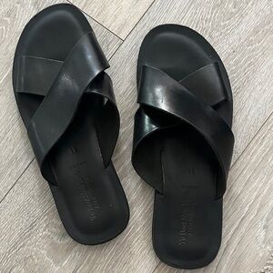 To Boot Black Leather Sandals